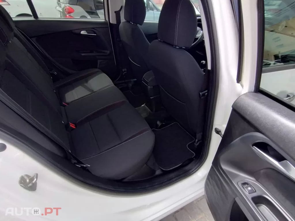 Fiat Tipo 1.3 M-Jet Lounge