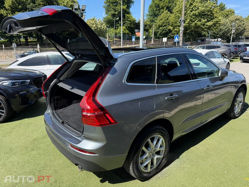 Volvo XC60 2.0 T8 PHEV Momentum Plus AWD