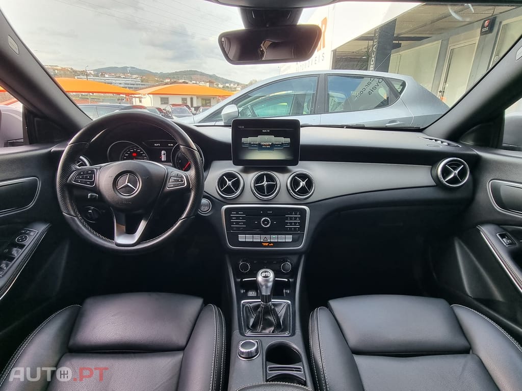 Mercedes-Benz CLA 180 d