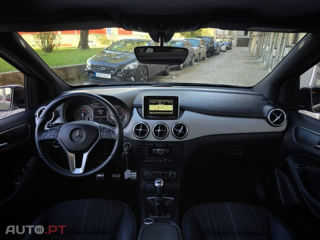 Mercedes-Benz B 200 CDi BlueEfficiency