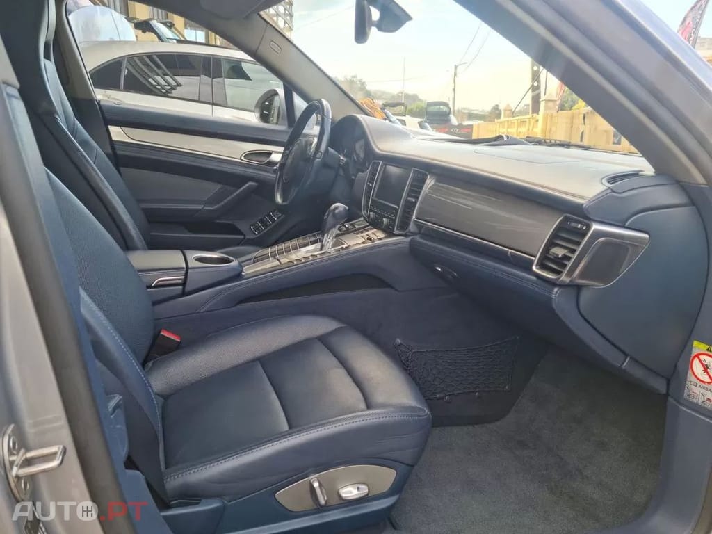 Porsche Panamera  4s Pdk