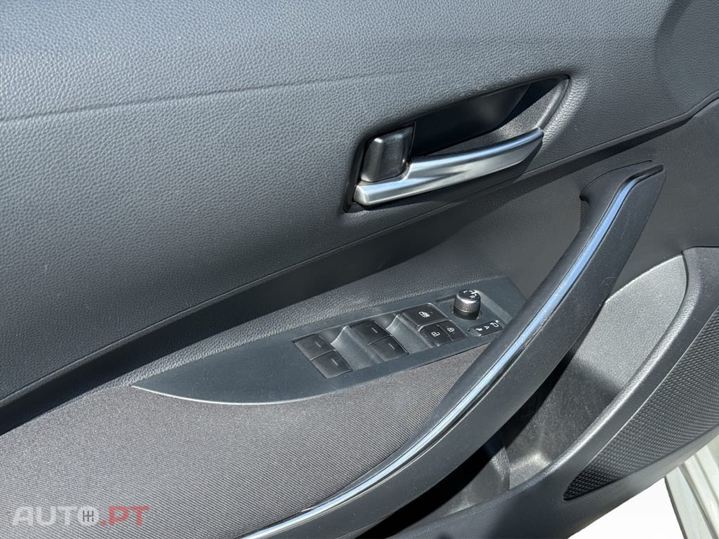 Toyota Corolla 1.8 Hybrid Comfort