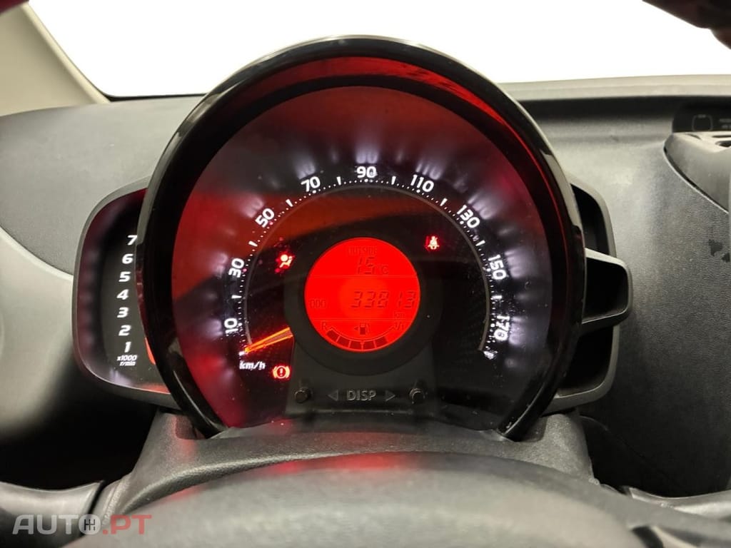 Toyota Aygo 1.0 VVT-i x