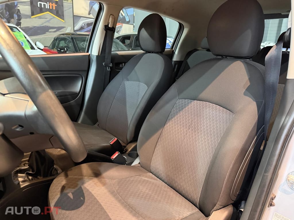 Mitsubishi Space Star 1.2 Intense