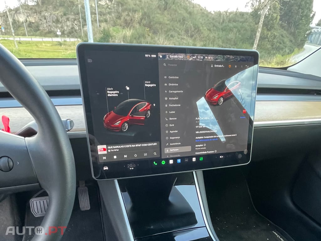 Tesla Model 3 RWD