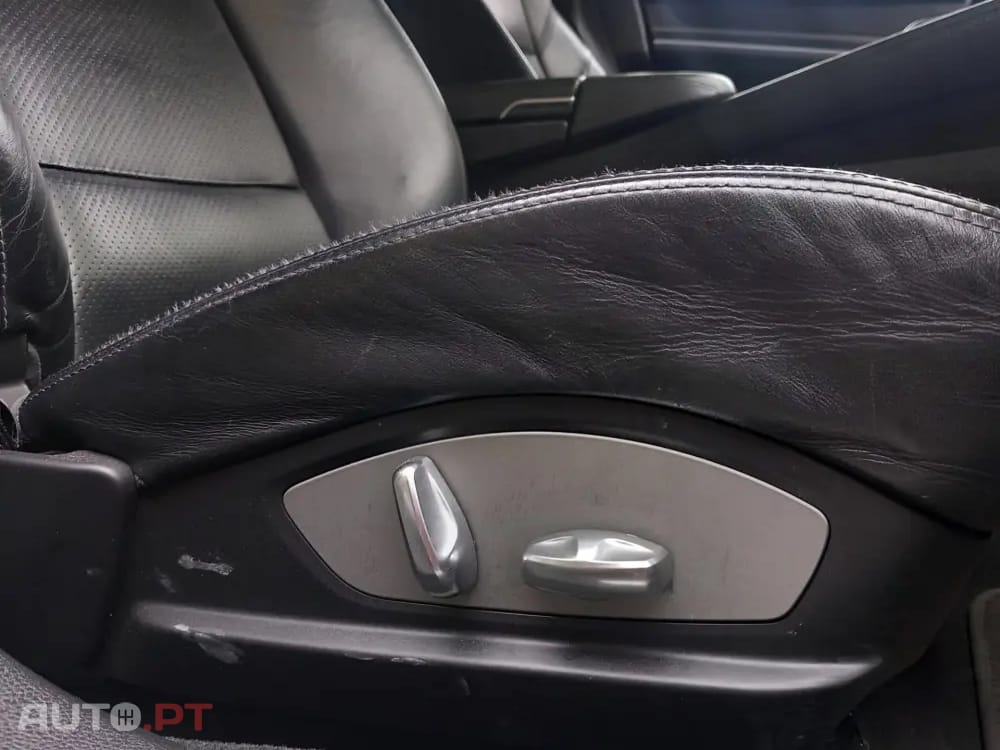 Porsche Panamera Platinum Edition