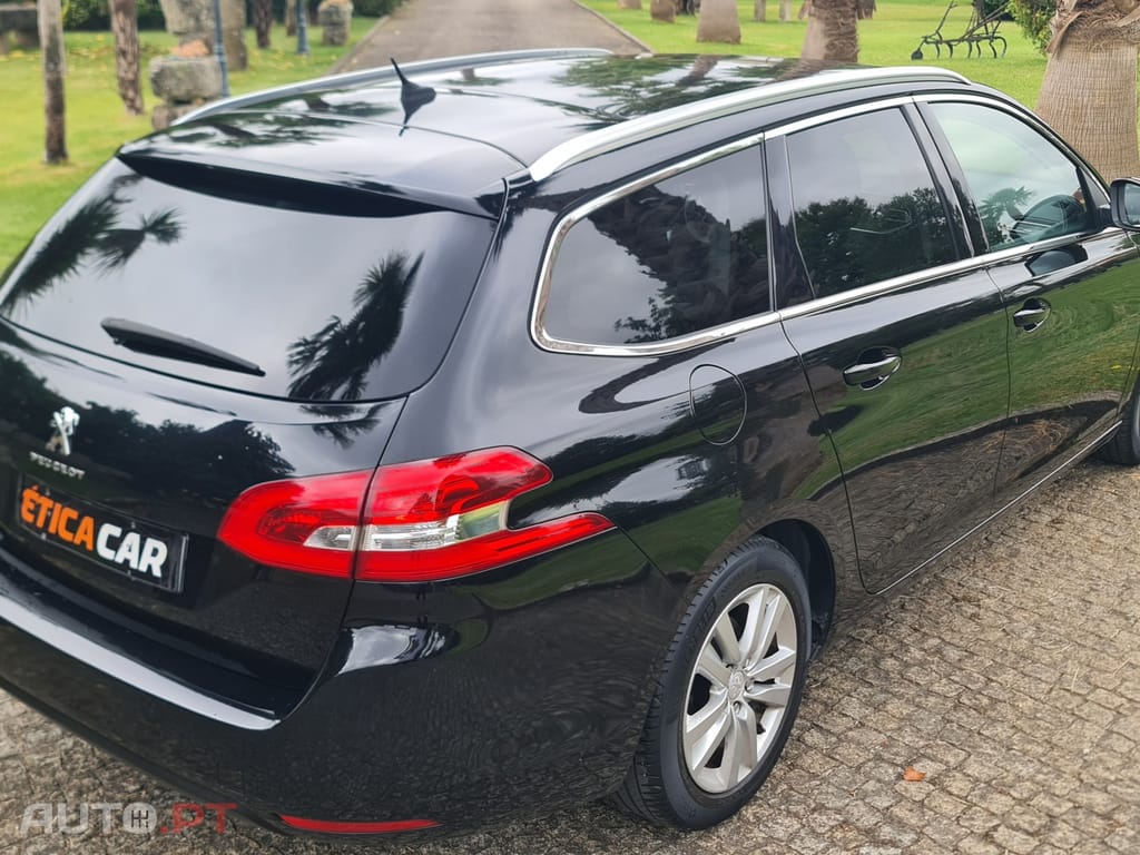 Peugeot 308 1.6 BlueHDi Allure J17