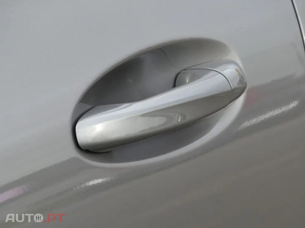 Mercedes-Benz EQA 250 AMG Line