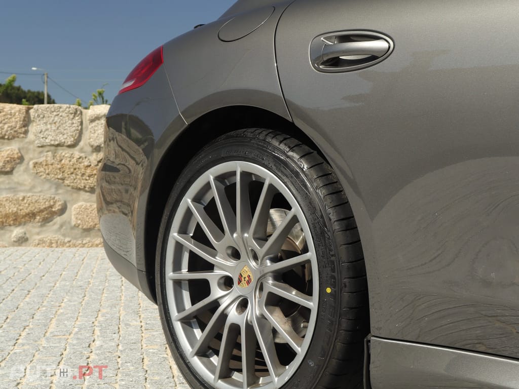 Porsche Panamera 3.0 V6