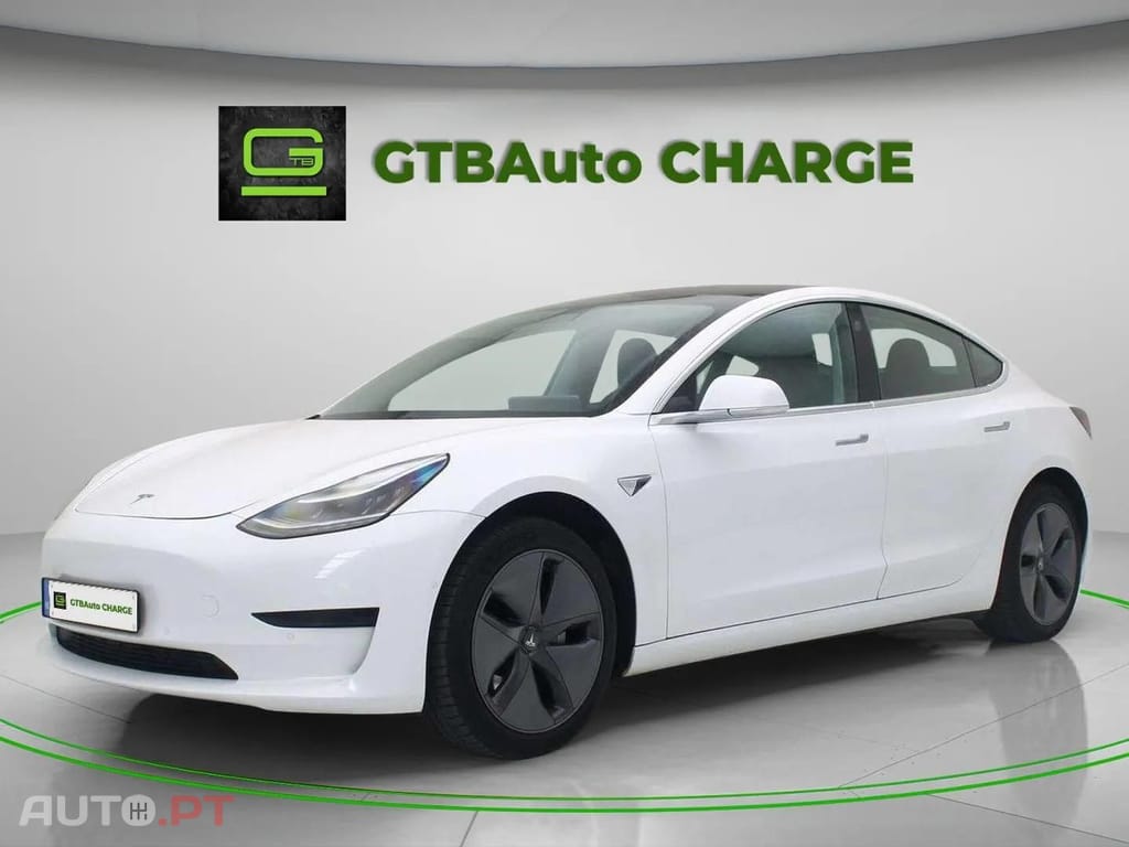 Tesla Model 3 Standard RWD Plus AUTOPILOT
