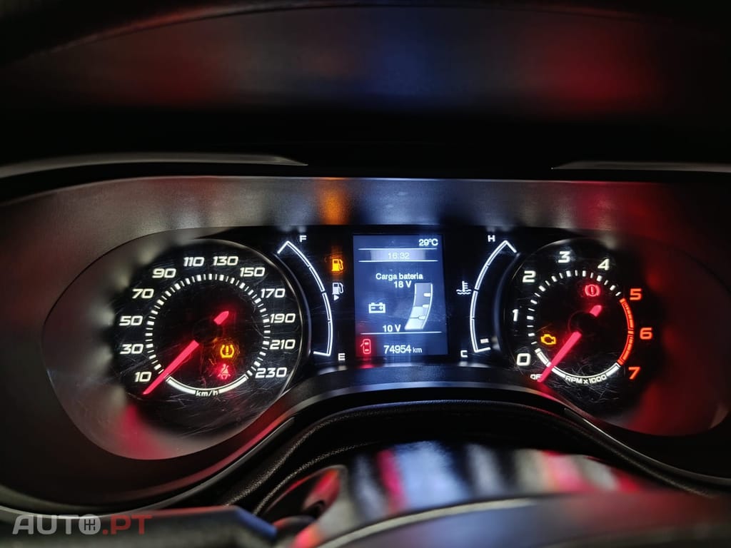Fiat Tipo 1.6 M-Jet Lounge 