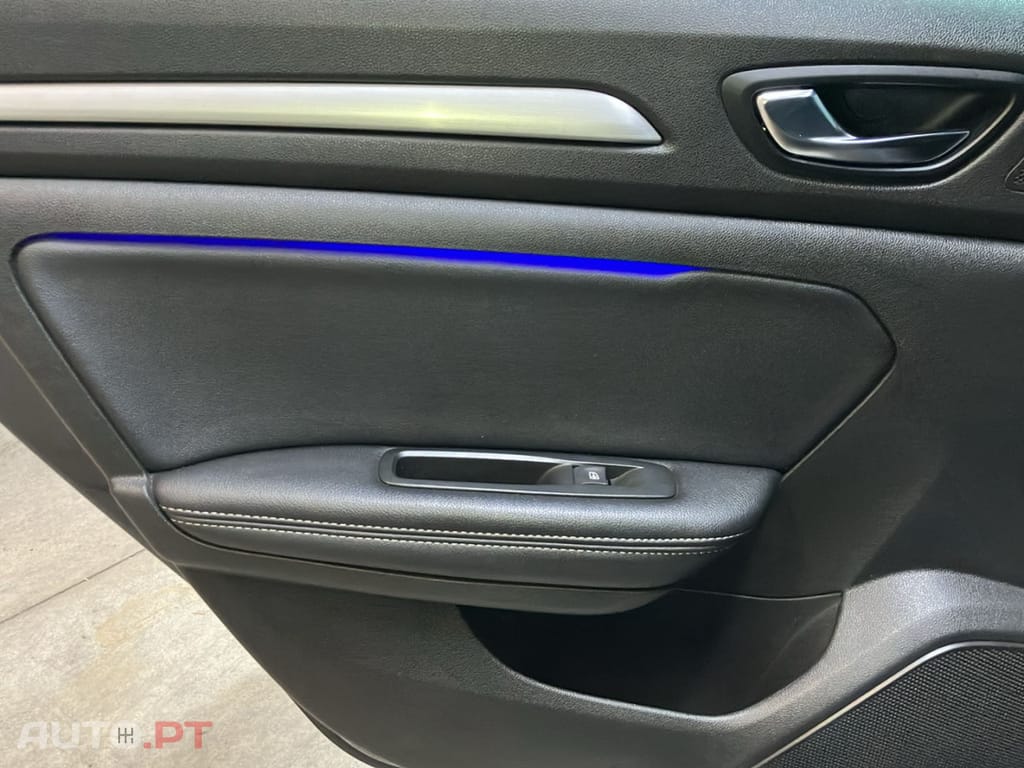 Renault Mégane SPORT-TOURER 1.6 DCI 130 BOSE EDITION