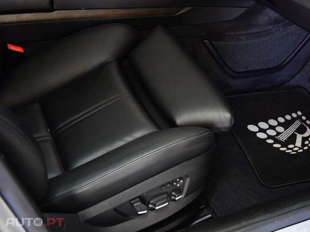 BMW ActiveHybrid 7 V8 HYBRID
