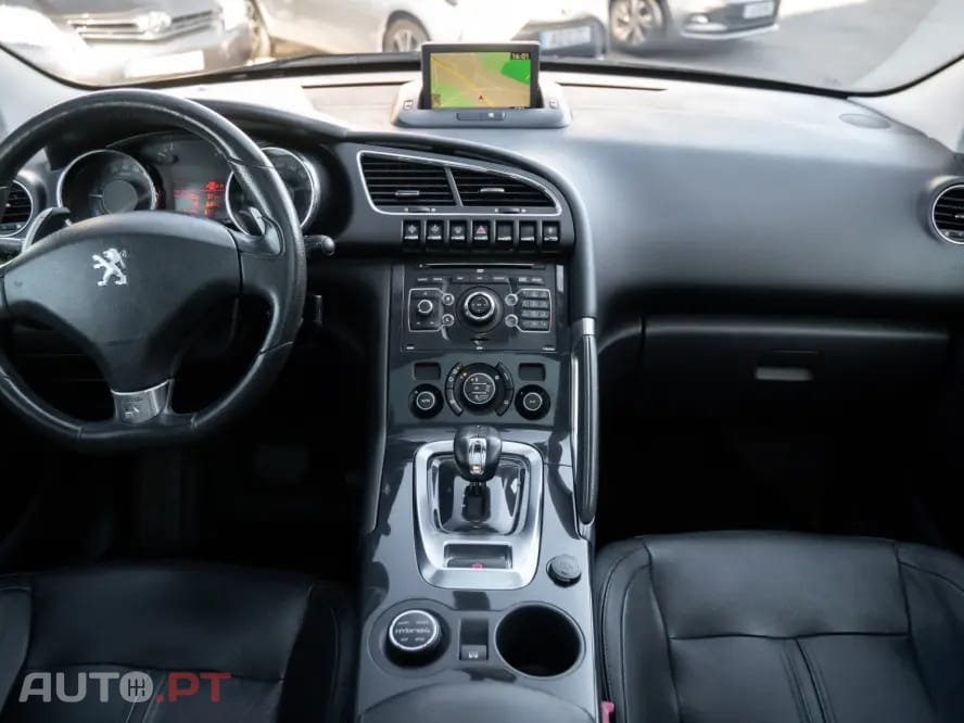Peugeot 3008 2.0 HDi Hybrid4