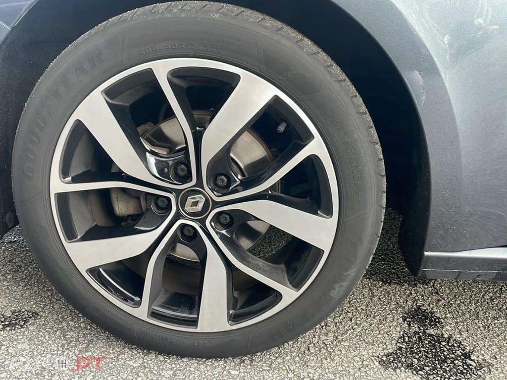 Renault Mégane Sport Tourer 1.5 Blue dCi Bose Edition EDC
