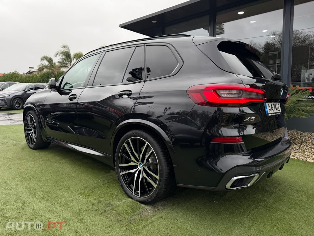 BMW X5 45 e xDrive Pack M