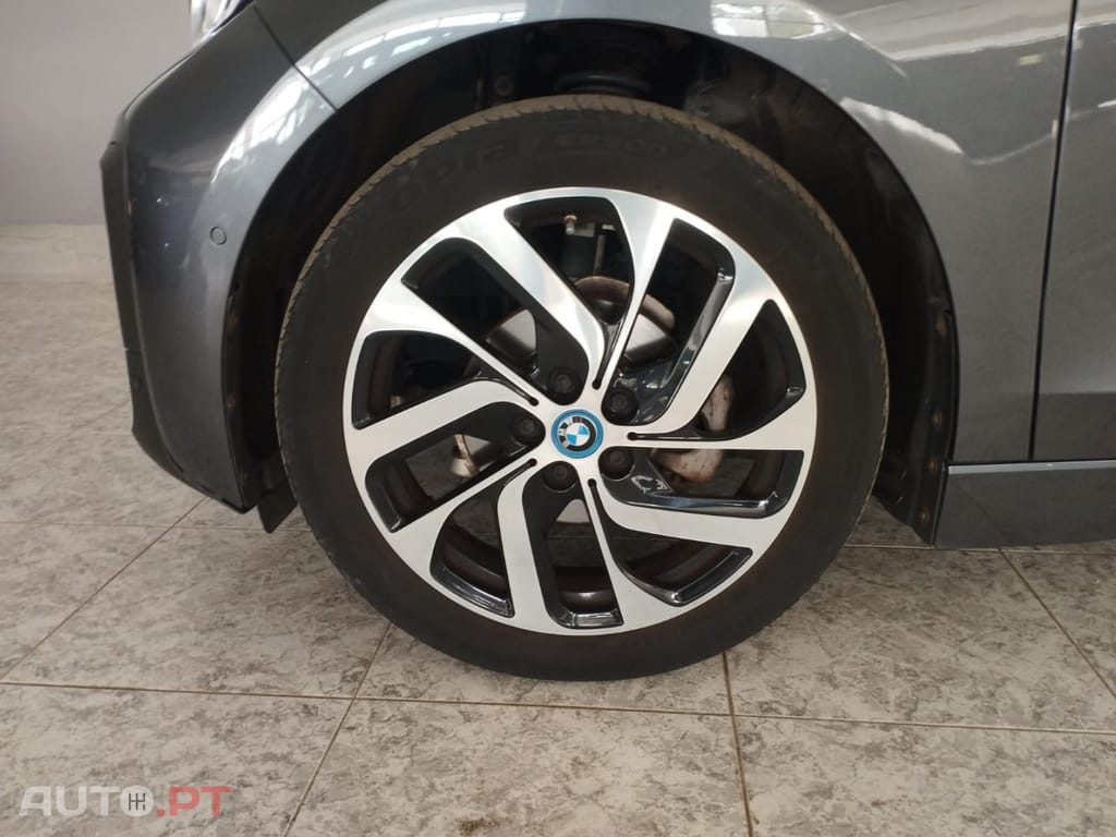 BMW i3 (120 Ah)