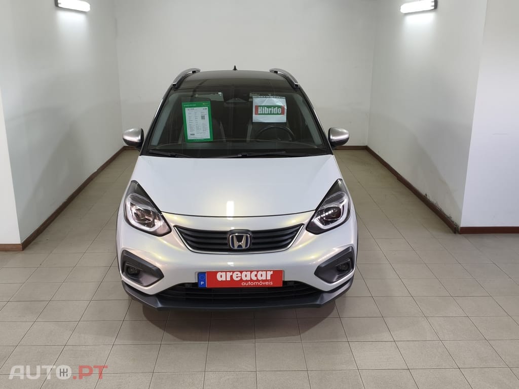 Honda Jazz 1.5i-MMD Crosstar Executive