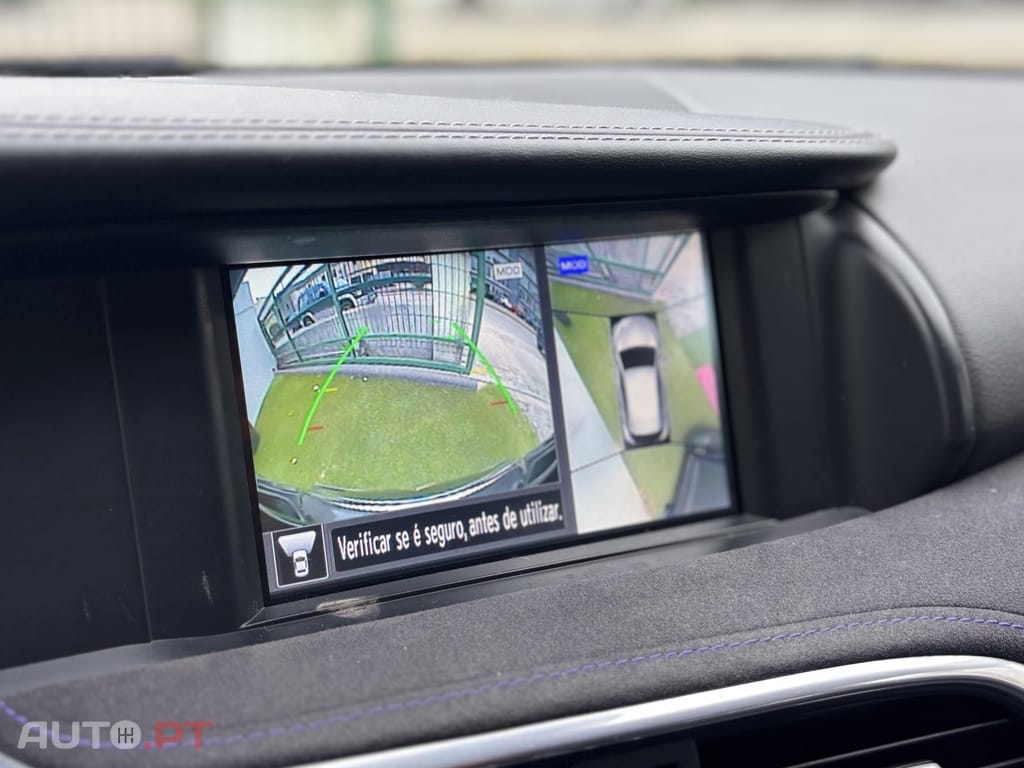 Infiniti Q30 1.5d DCT Premium City Black