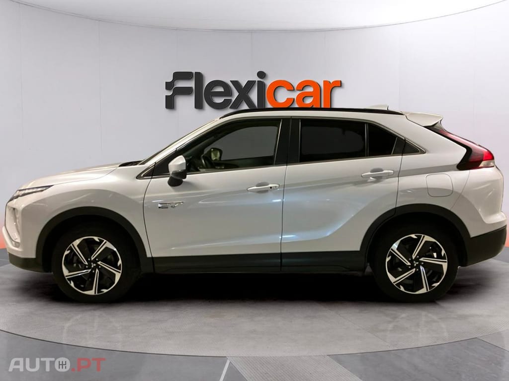 Mitsubishi Eclipse Cross PHEV MOTION AT1