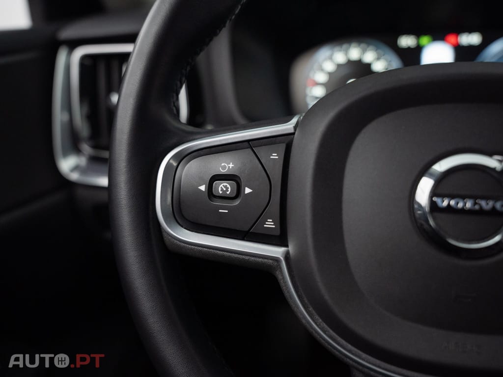 Volvo V60 2.0 T6 AWD TE Inscription Expression