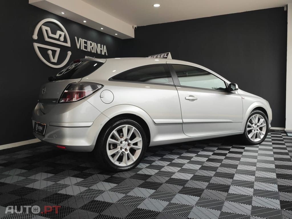 Opel Astra GTC 1.7cdti