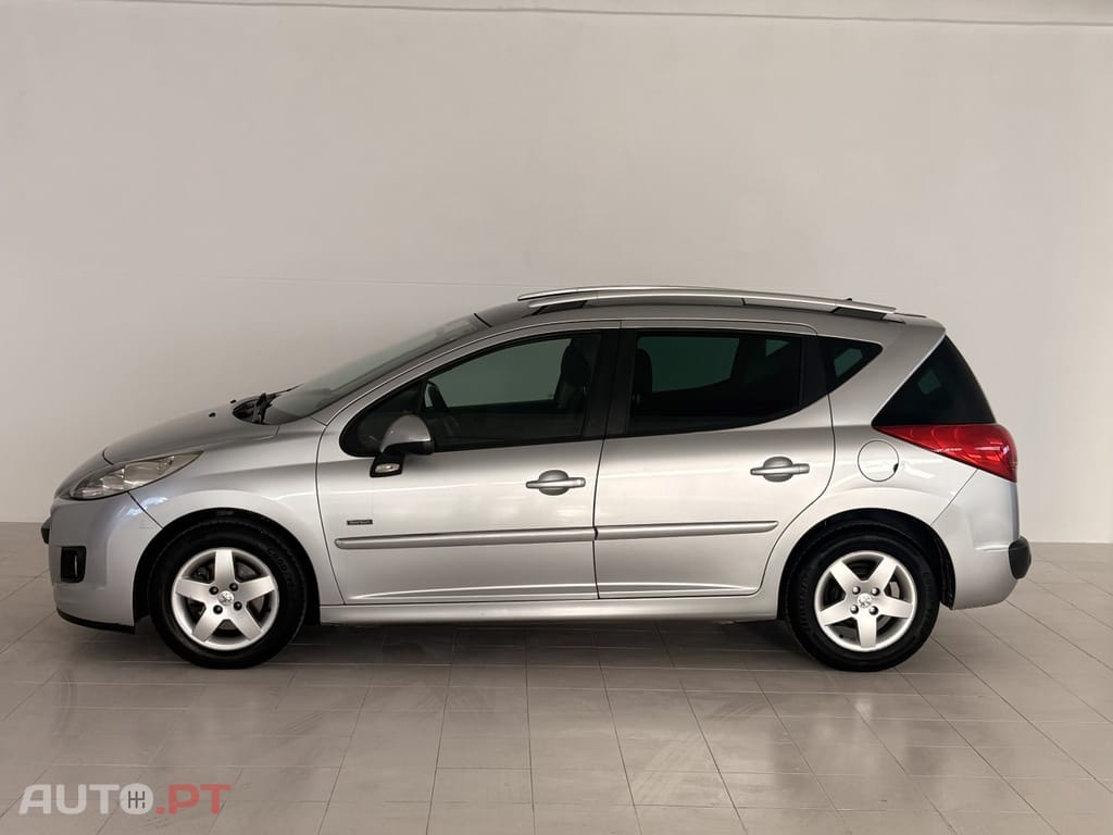 Peugeot 207 SW 1.4 SE Sportium