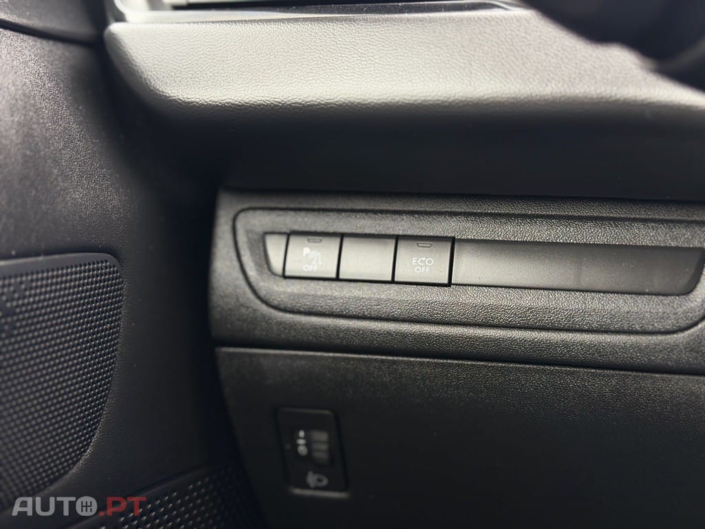 Peugeot 208 1.5 BlueHDi Signature