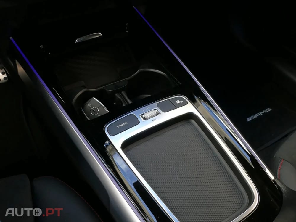 Mercedes-Benz GLB 180 d AMG Line