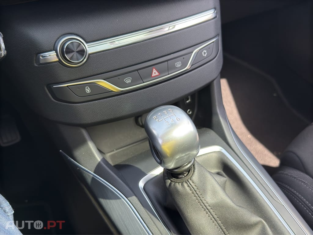 Peugeot 308 1.2 PureTech Allure