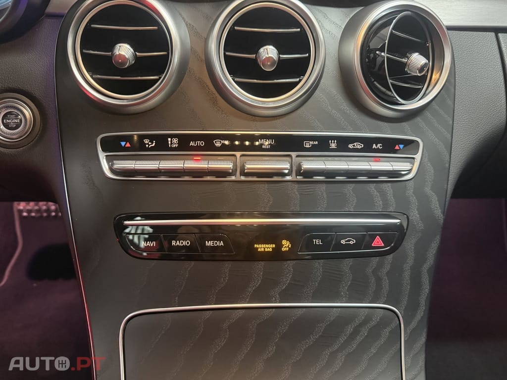 Mercedes-Benz C 300 de AMG Line — fotografia 19