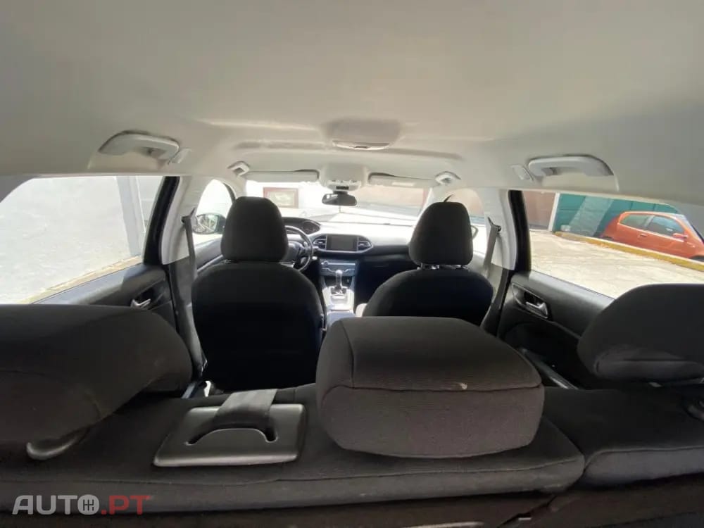 Peugeot 308 SW BlueHDi 130 EAT8 Active Pack