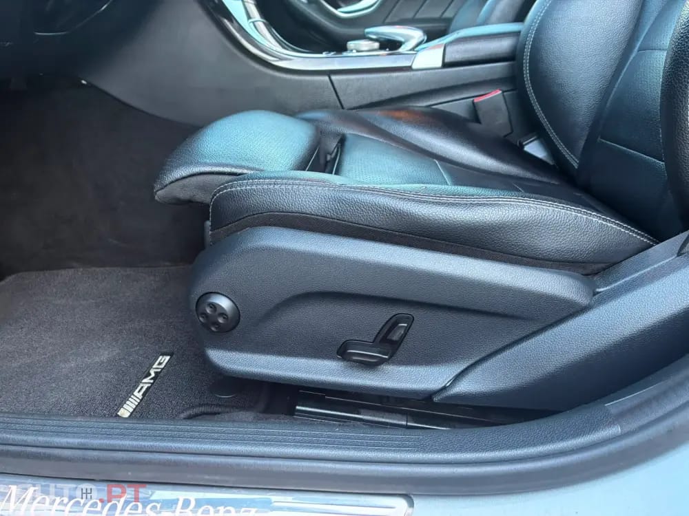 Mercedes-Benz C 300 De  HYBRID BLUE TEC AMG LINE