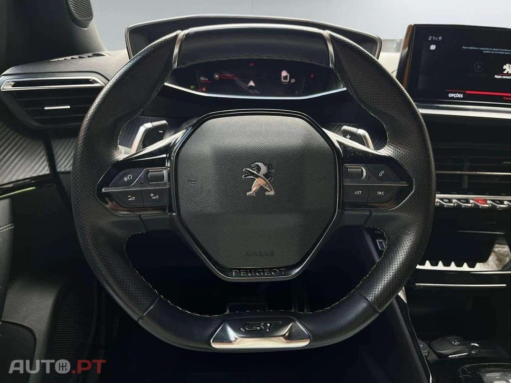 Peugeot 2008 GTLINE 1.5 BlueHdi EAT8