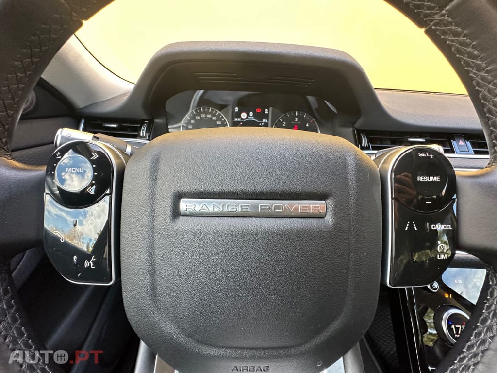 Land Rover Evoque 2.0 D150 R-Dynamic S