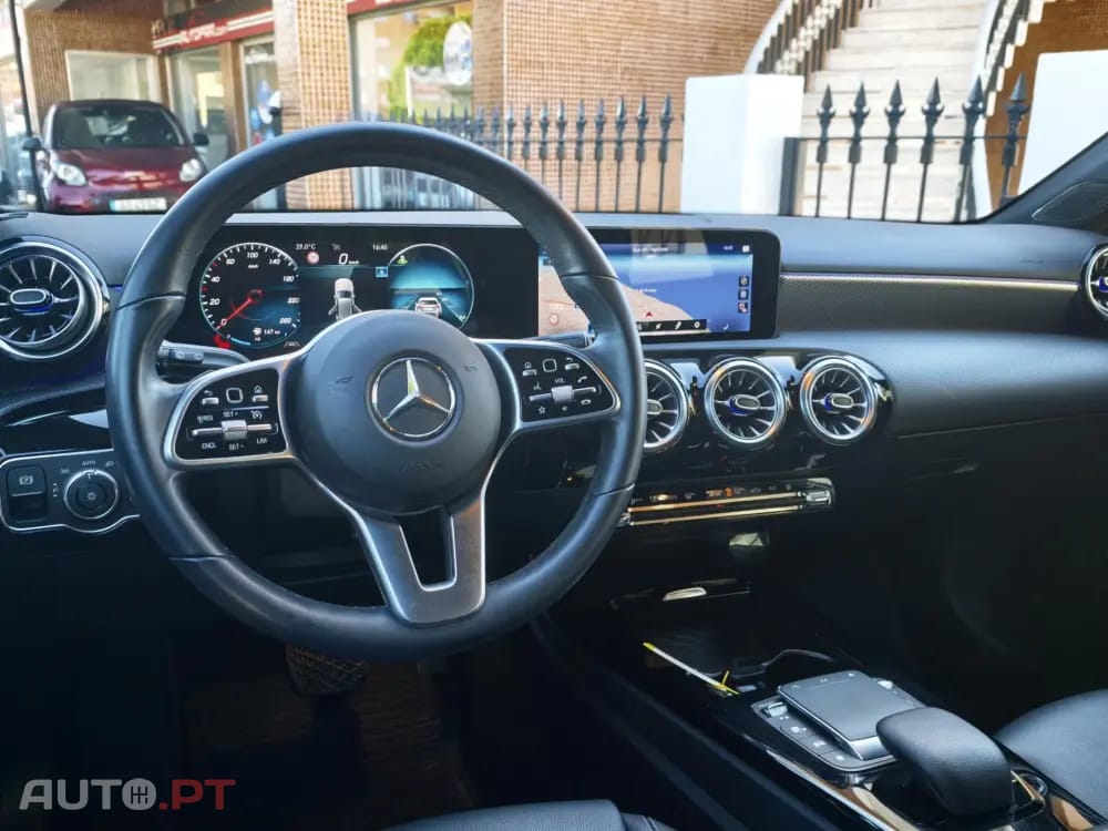 Mercedes-Benz A 250 e 8G-DCT Progressive Advanced