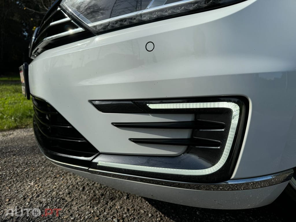 Volkswagen Passat 1.4 TSI GTE+ Plug-in