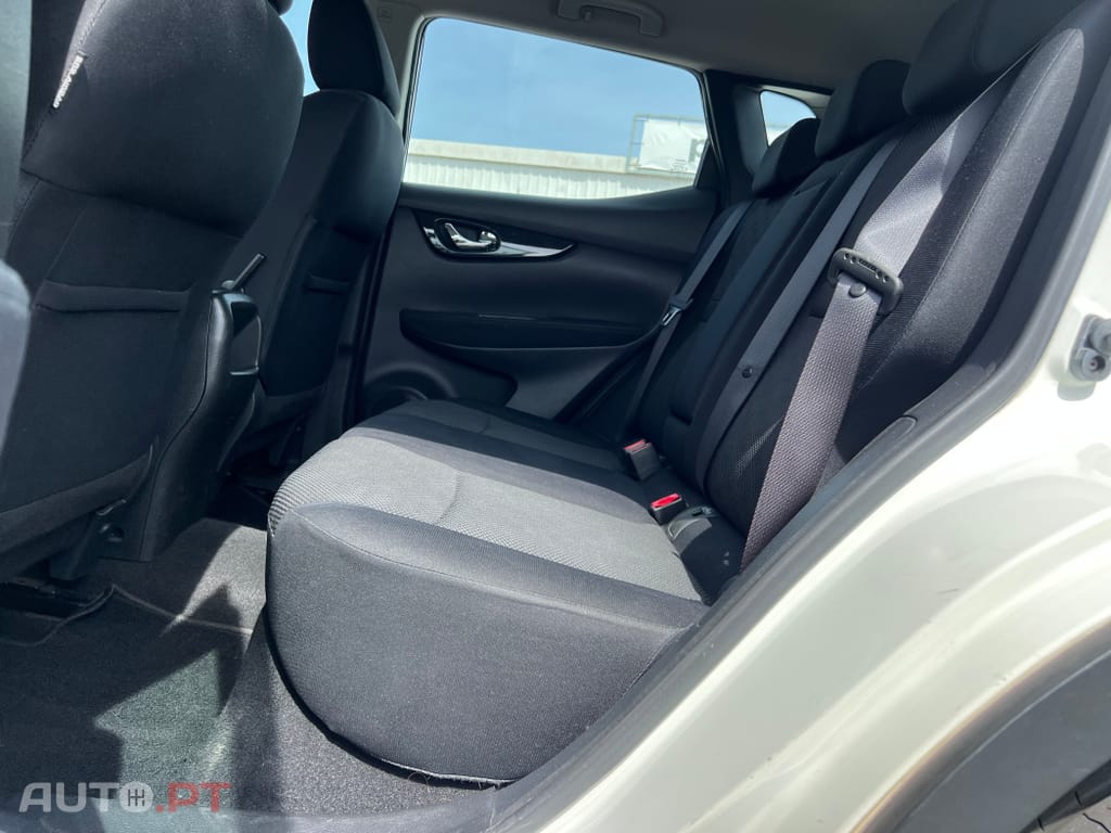Nissan Qashqai 1.5 dCi Acenta