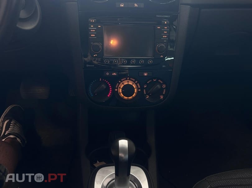 Opel Corsa 1.2 Connect Easytronic