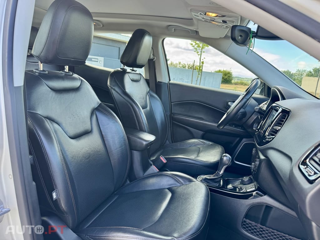Jeep Compass 2.0 M-Jet Limited Auto
