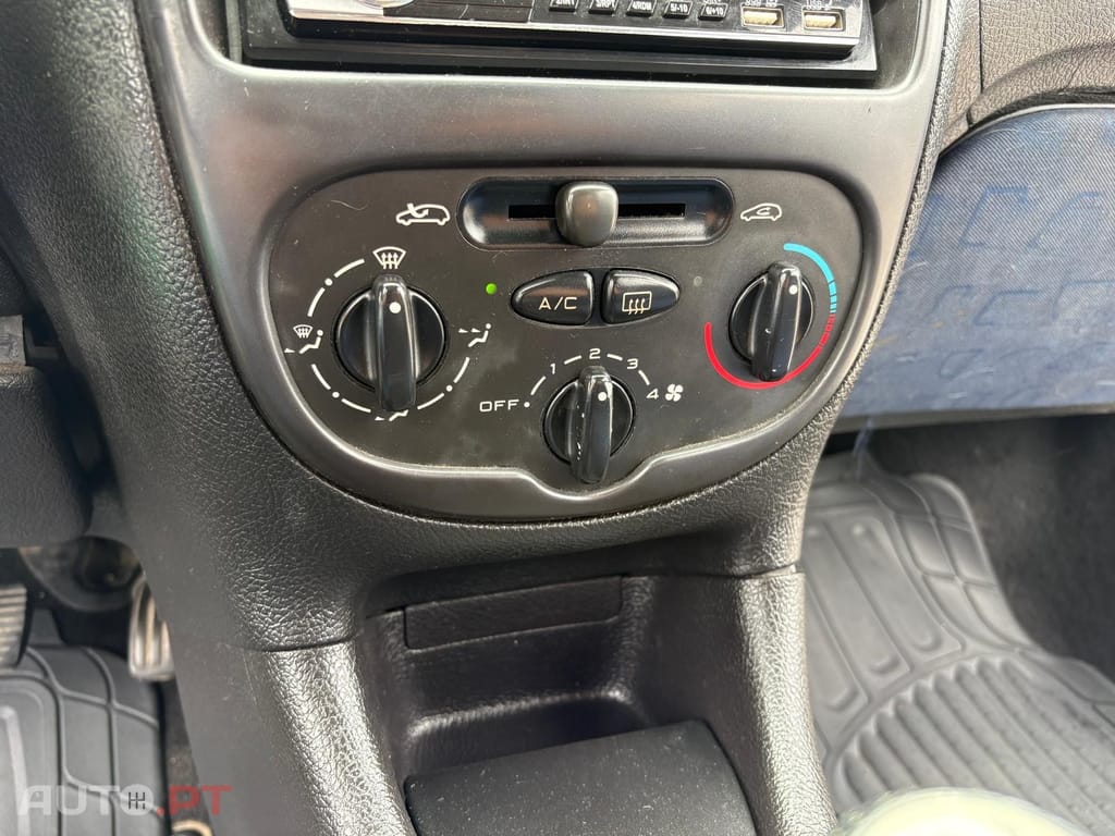 Peugeot 206 1.1 Color Line