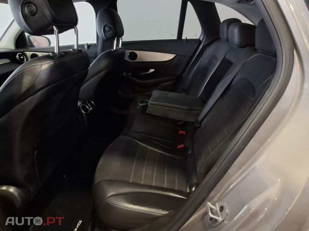 Mercedes-Benz GLC 300 d 4Matic 9G-TRONIC AMG Line
