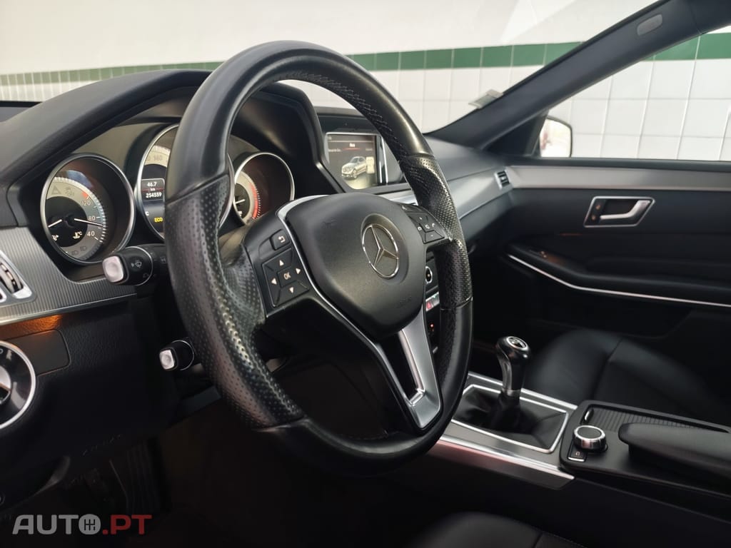 Mercedes-Benz E 220 BlueTEC Avantgarde