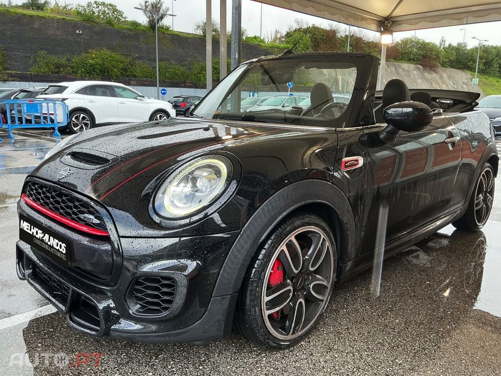 MINI John Cooper Works Cabrio