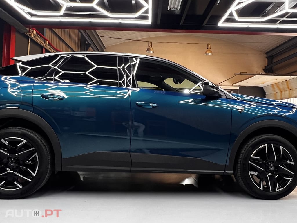 Peugeot 3008 Hybrid 145 e-DSC6 GT
