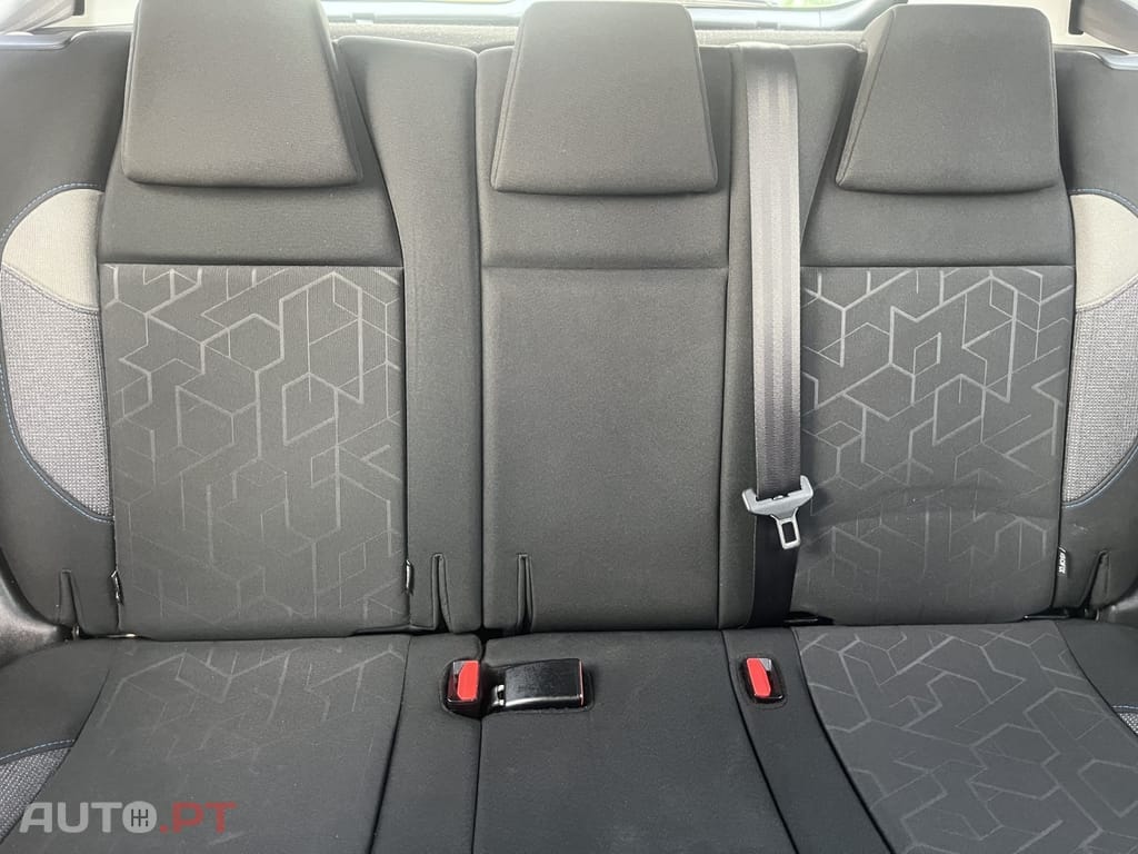 Peugeot 2008 1.5 BlueHDi Allure