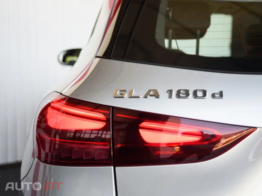 Mercedes-Benz GLA 180 d Style