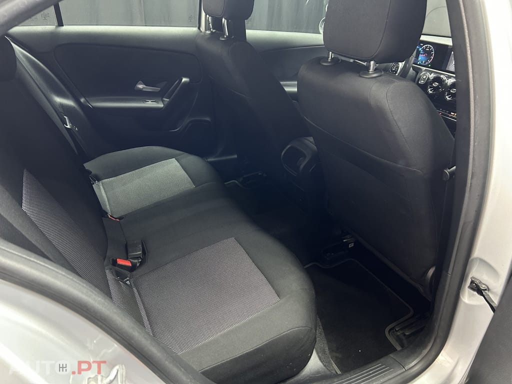 Mercedes-Benz A 180 Progressive