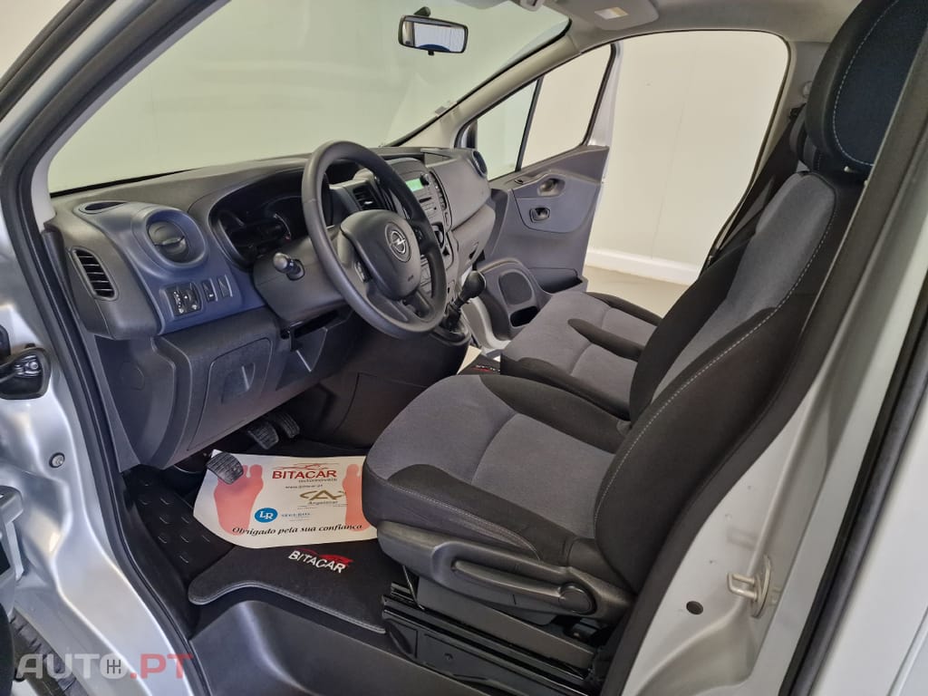 Opel Vivaro COMBI 1.6 CDTI L1H1 APENAS 28.000KMS