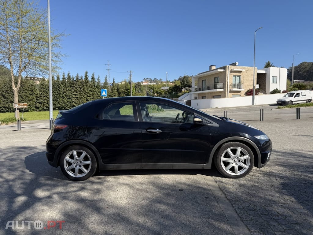 Honda Civic 1.8 Executive